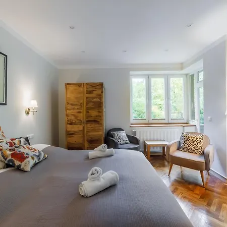 Διαμέρισμα Orkana 13 *