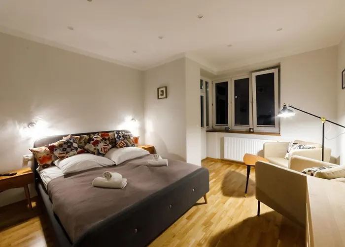 Apartman Orkana 13 *