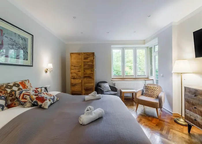 Apartman Orkana 13 *